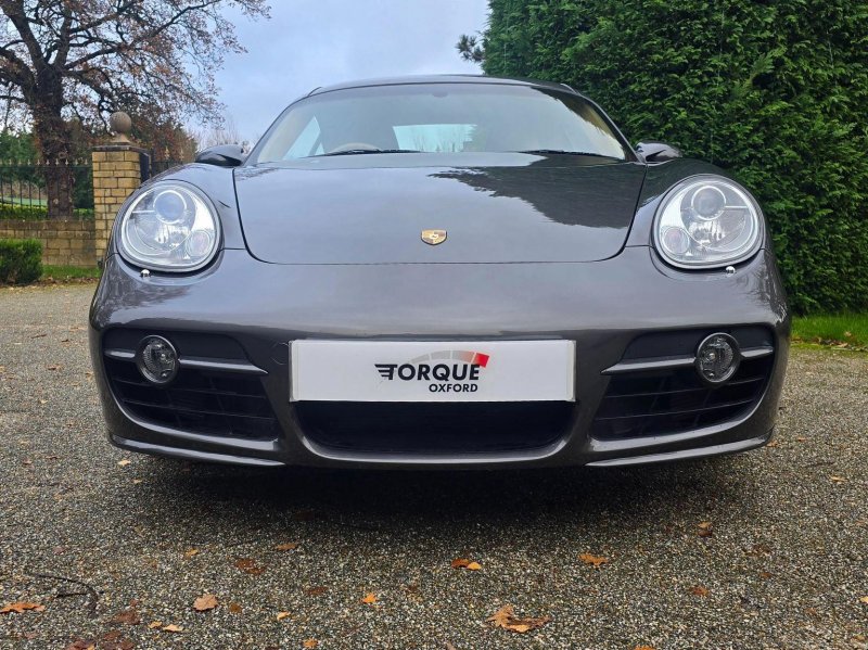 PORSCHE CAYMAN