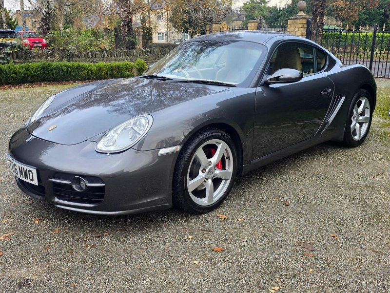 PORSCHE CAYMAN