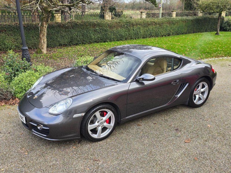 PORSCHE CAYMAN