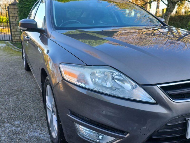 FORD MONDEO