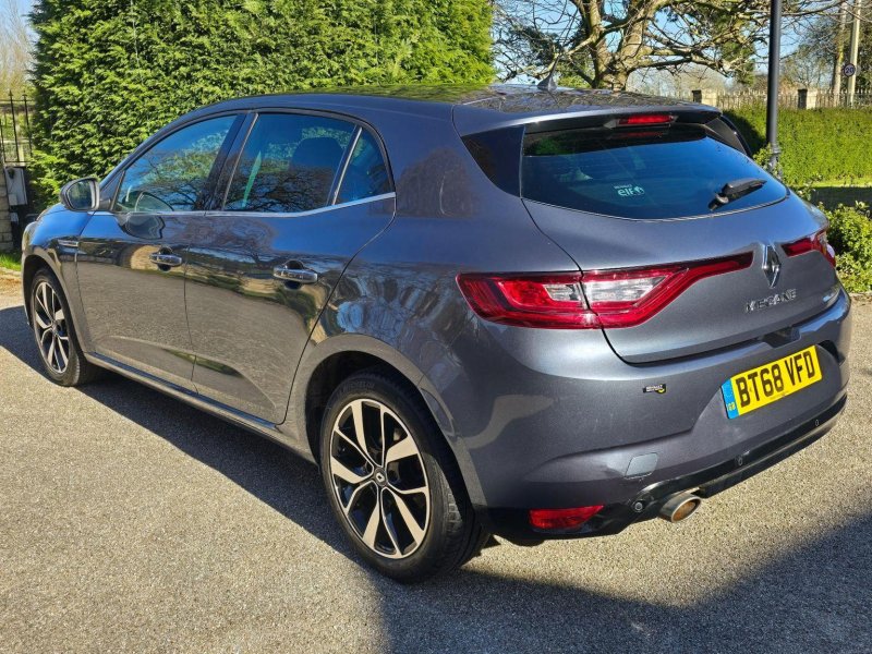 RENAULT MEGANE