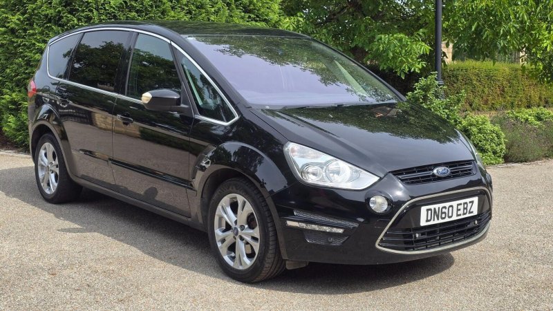 FORD S-MAX 2.0 TDCi Titanium Euro 5 5dr